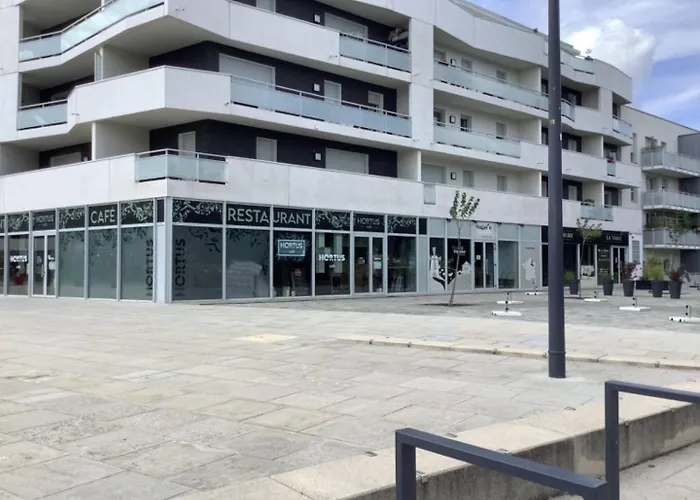 L'étape Rémoise, Le Calme Aux Portes De *